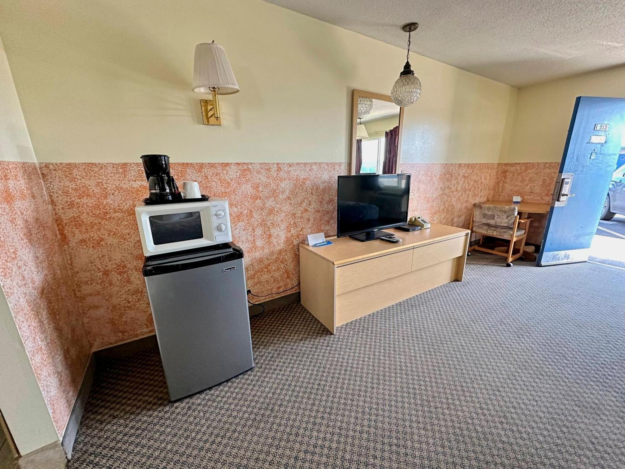 Rodeway Inn Boardman - Hermiston Екстер'єр фото