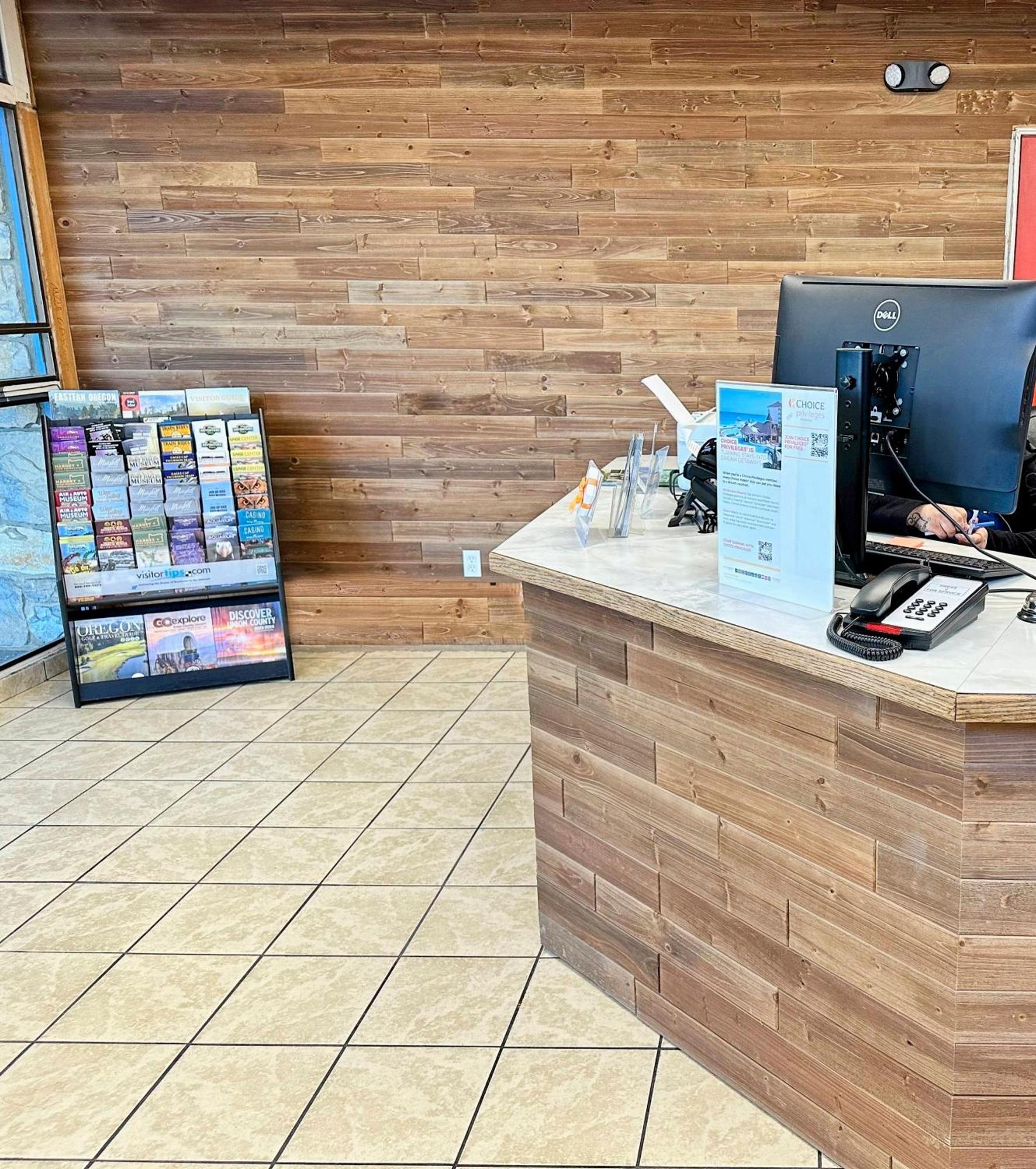 Rodeway Inn Boardman - Hermiston Екстер'єр фото